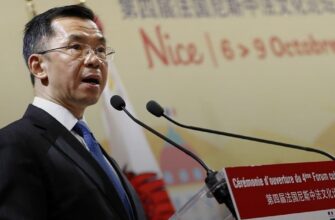 посол Китая во Франции Лу Шае