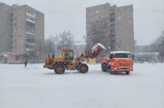 уборка снега, зима, Смоленск, город