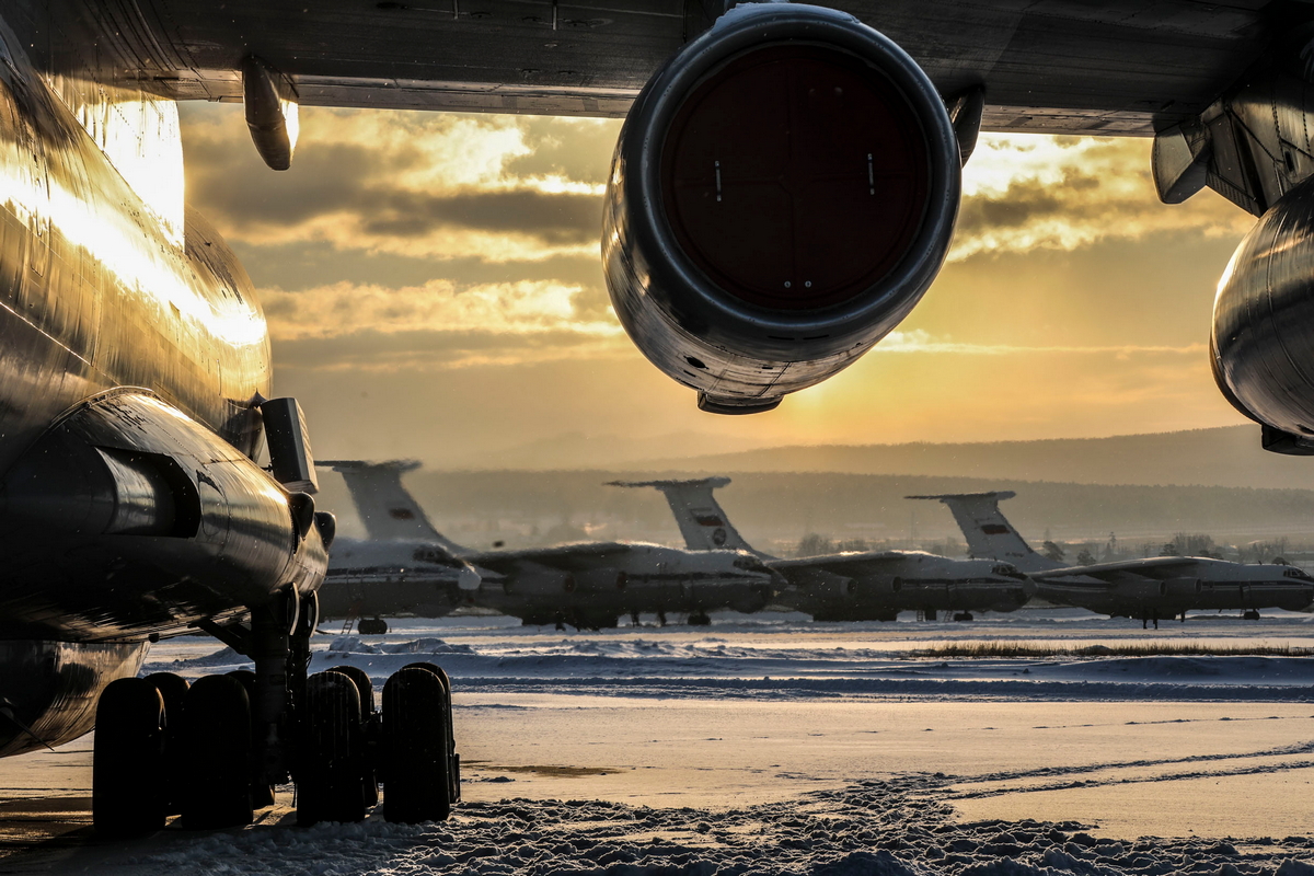 самолет, зима, воздушное судно, аэропорт, авиация