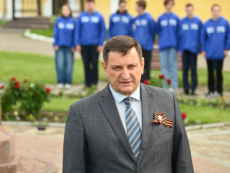 Игорь Ляхов