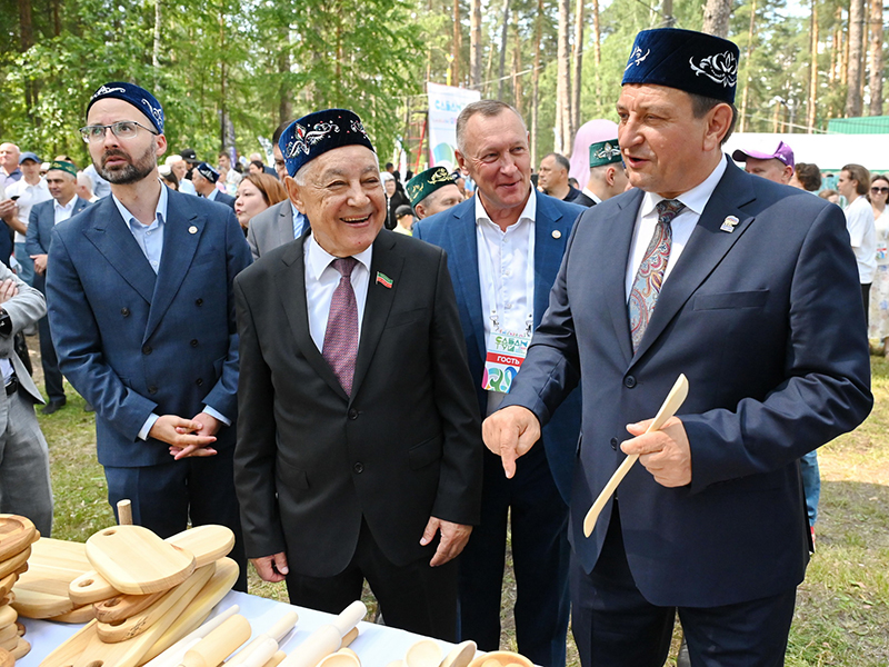 Игорь Ляхов